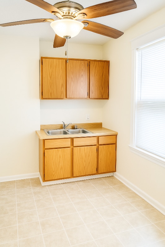 Building Photo - 748 Smith Ave S