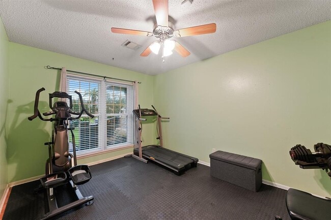 Building Photo - 14206 Duncannon Dr