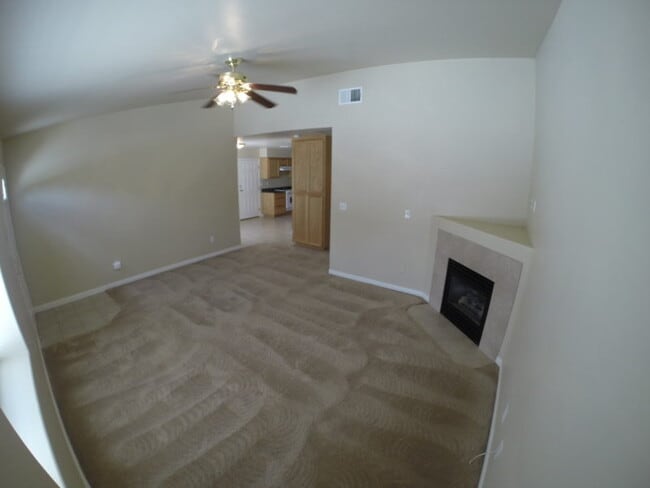 Building Photo - 657 Clover Meadow Ct