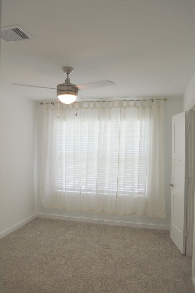 Building Photo - 10313 Cascade Range Ln