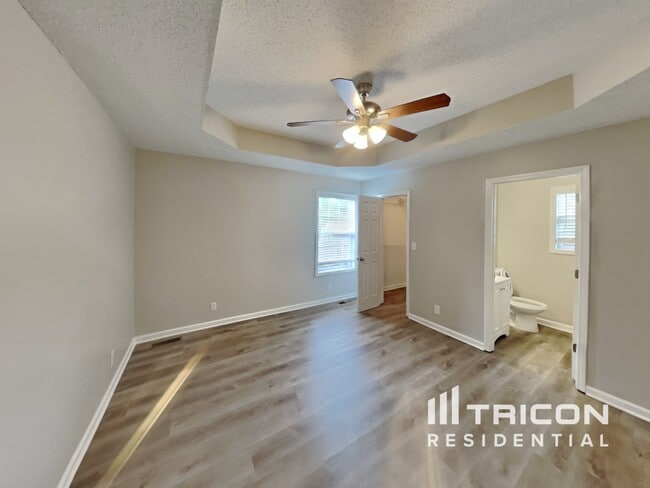 Building Photo - 2432 Egret Dr