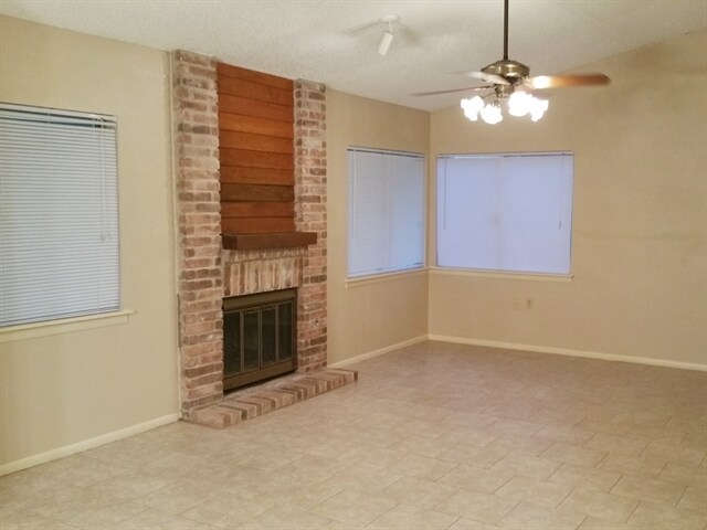 Building Photo - 5614 Misty Glen