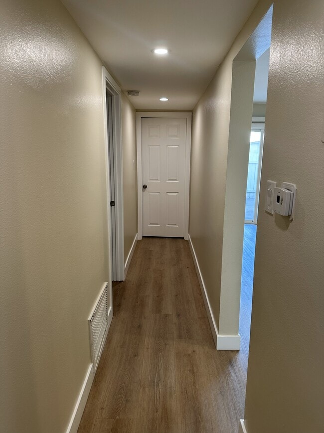 Hallways - 21035 Bryant St