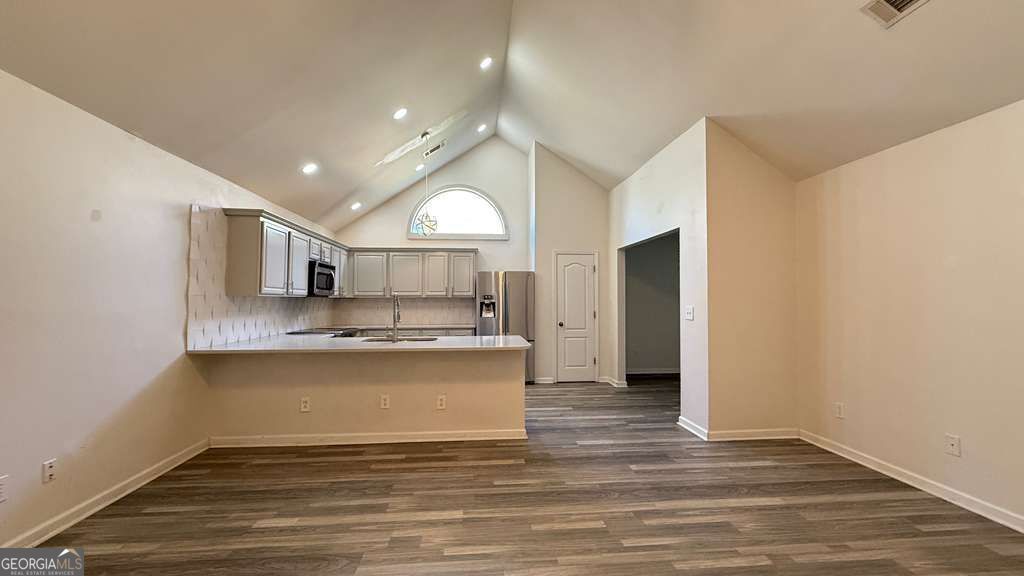 Foto principal - 6423 Grand Hickory Dr