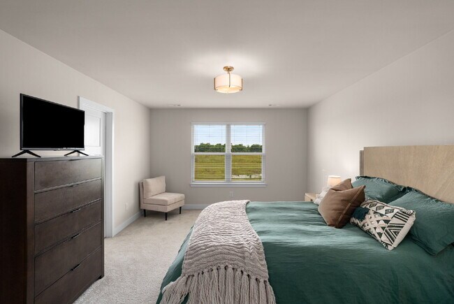 Building Photo - 1121 Riverbrook Dr