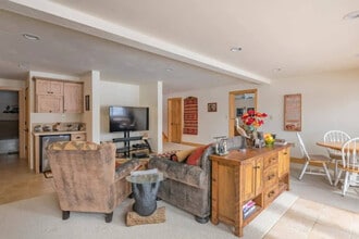Building Photo - 10455 Rammell Mountain Rd
