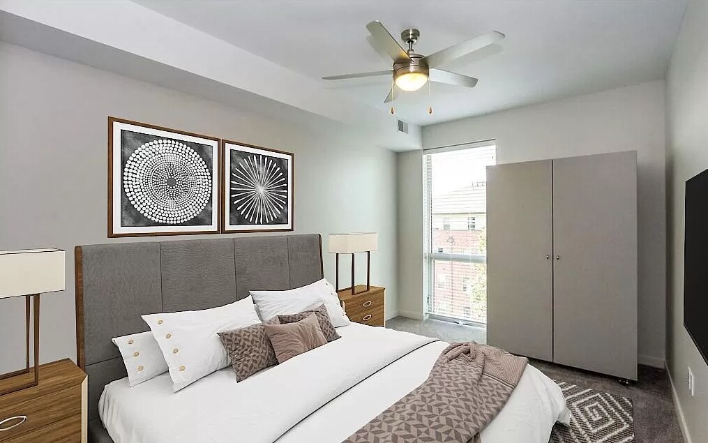 Foto principal - 567 S Dubuque St