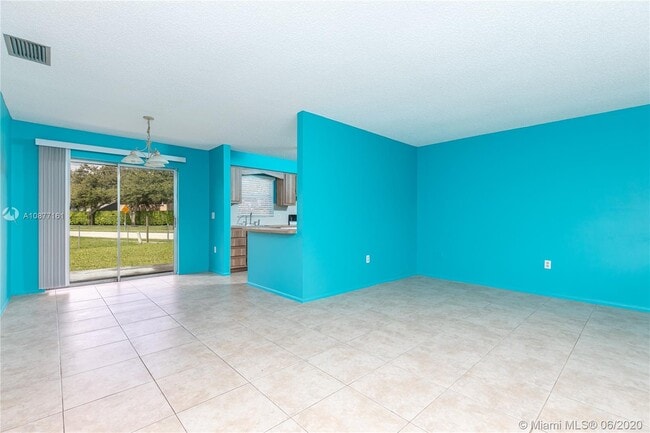 Building Photo - 12040 NW 33rd St