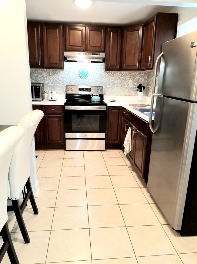 Foto del edificio - 302 W 13th St
