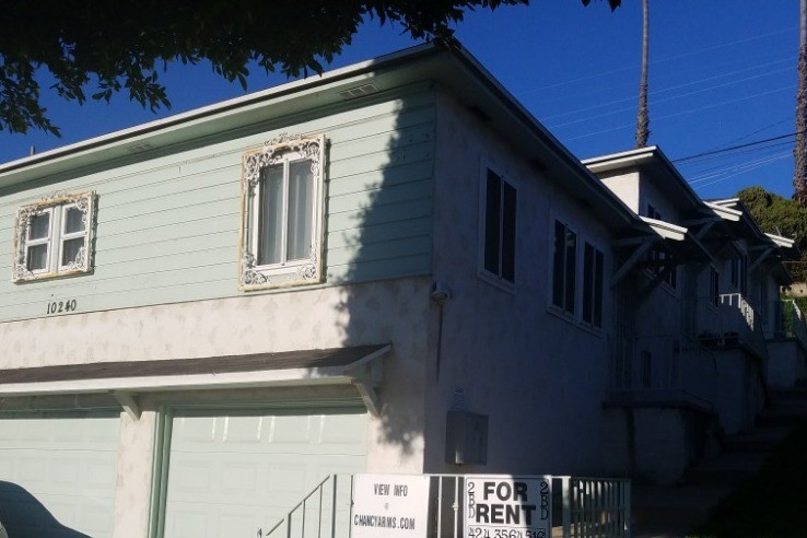 Primary Photo - 10240 S 8th Ave