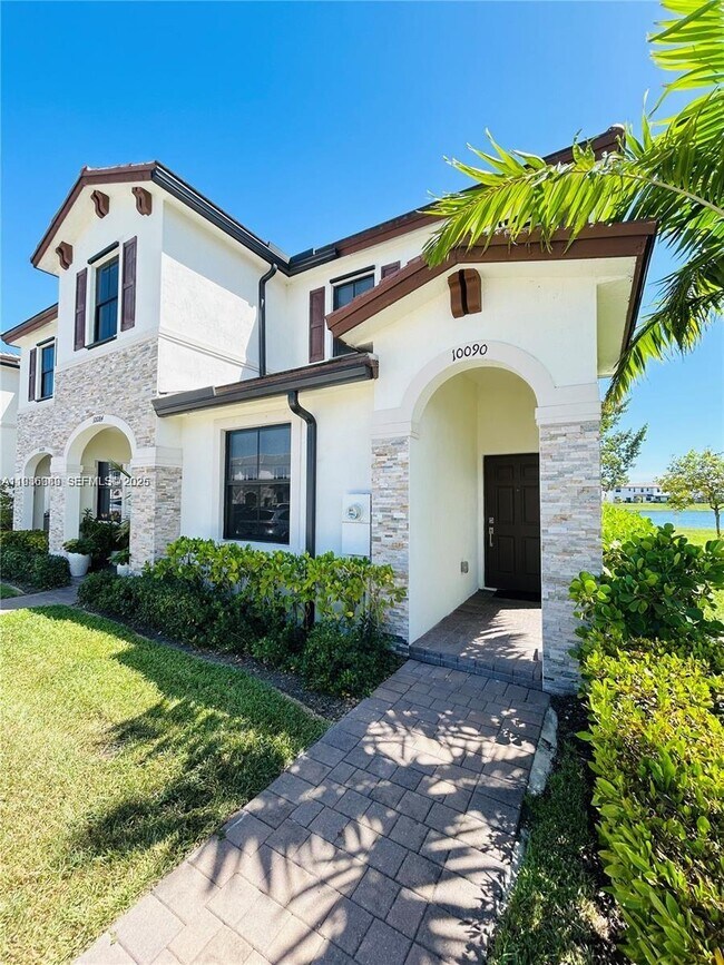 Building Photo - 10090 SW 228th Terrace