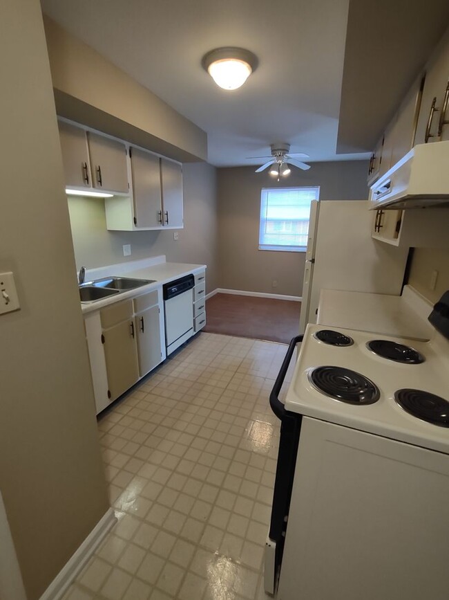 Interior Photo - Ashbury Apartments