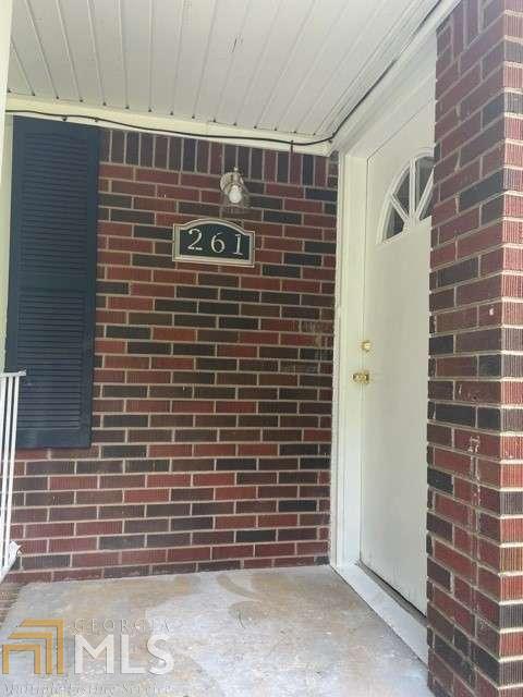 Building Photo - 261 Palms Ln SW