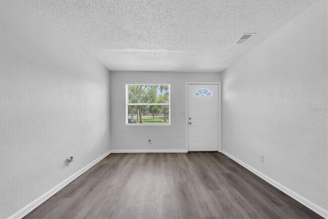 Foto del edificio - 4421 11th Ave S