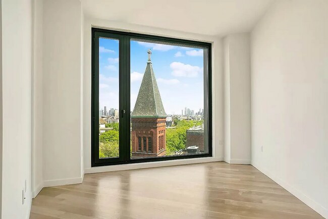 Foto del edificio - 329 Broadway