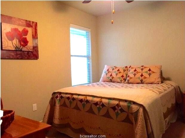 Foto del edificio - 2810 Silver Oak Dr