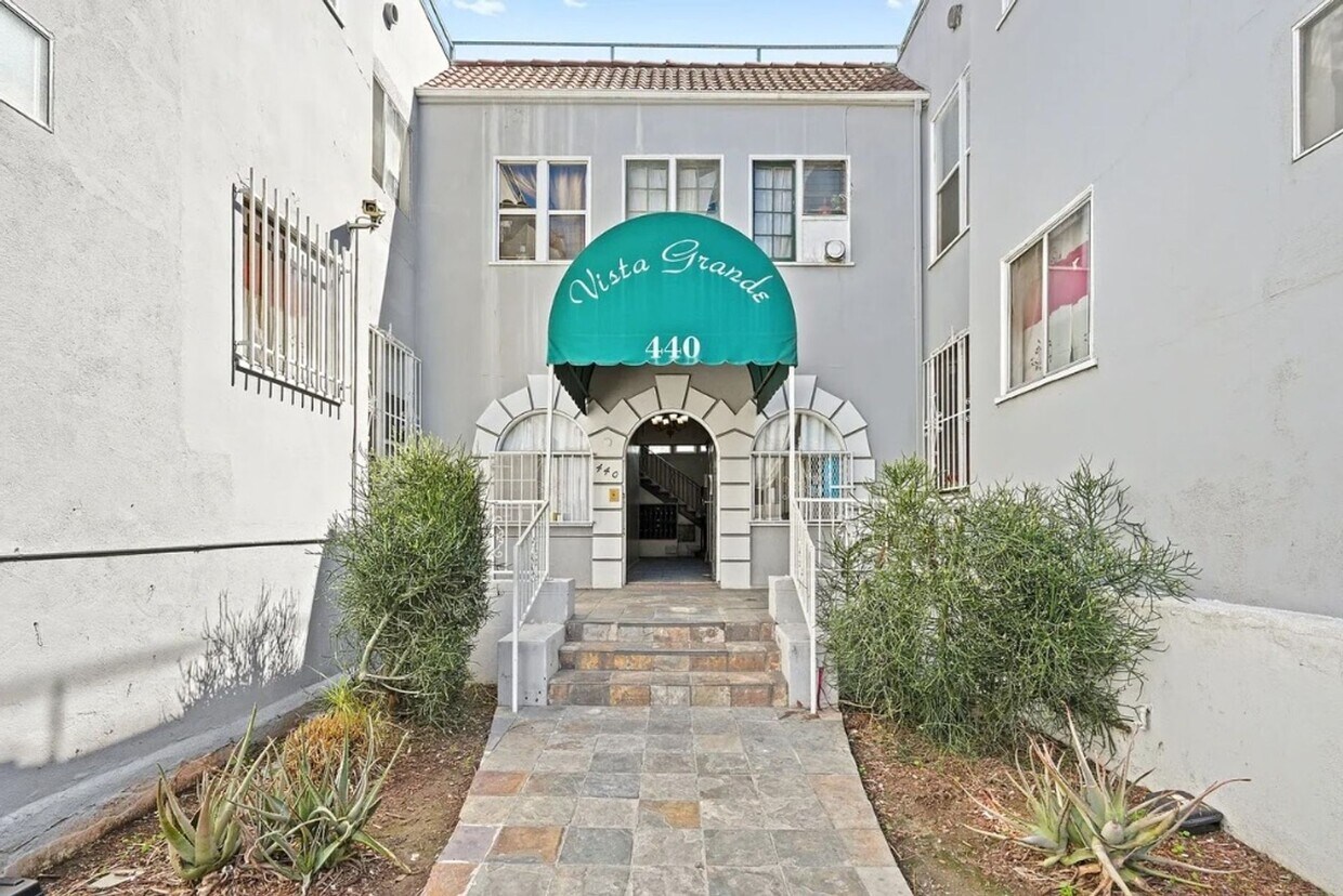 Foto del edificio - 440 Bonnie Brae St