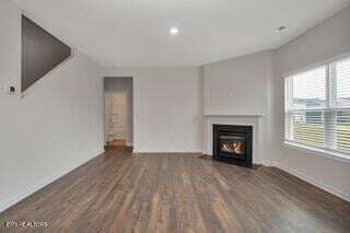 Foto del edificio - 906 Curly Top Ln