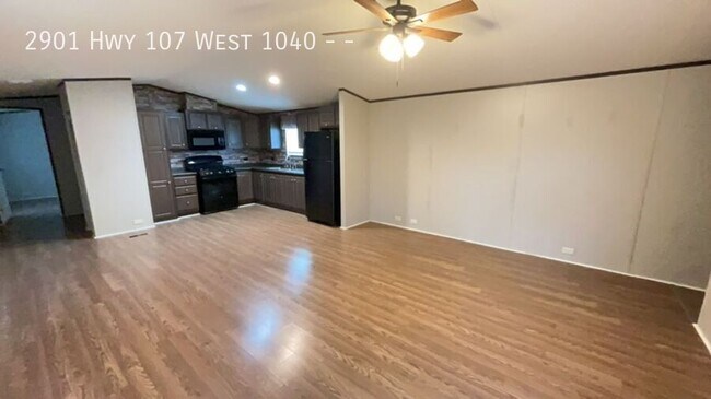 Foto del edificio - 2901 Hwy 107 West 1040--