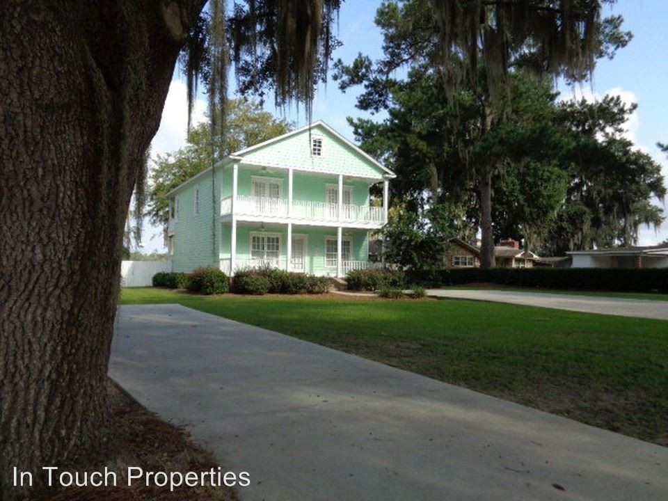Foto principal - 4 br, 3 bath House - 531 Teresa Dr