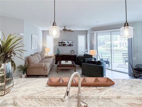 Building Photo - 9140 Southmont Cove