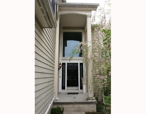 Building Photo - 481 Village Oaks Ct