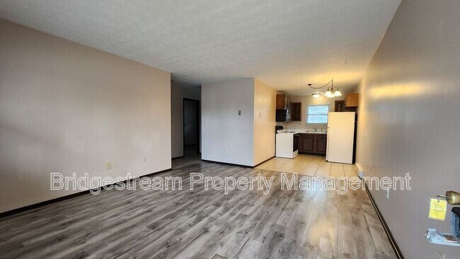 Foto del edificio - 51 Candlewood Ct