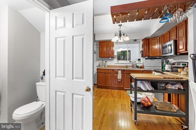 Foto del edificio - 633 Hoffman St