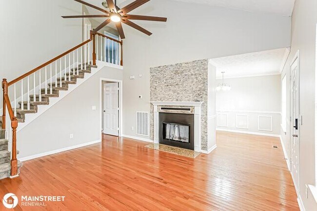 Building Photo - 1919 WATERFORD DR, OLD HICKORY, TN 37138
