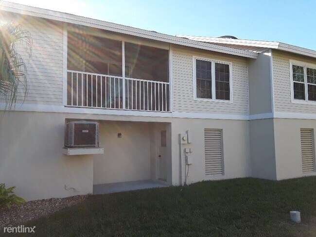 Foto del edificio - 2 br, 2 bath Condo - 12313 Sun Vista Ct W