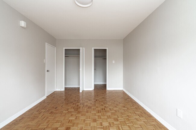 Building Photo - 457 Marlee Ave