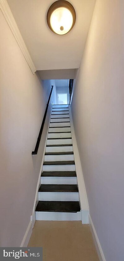 Foto principal - 5854 Larchwood Ave