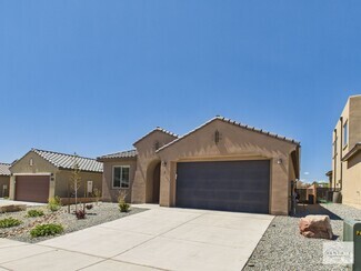 Building Photo - 7 Firecrown Ln