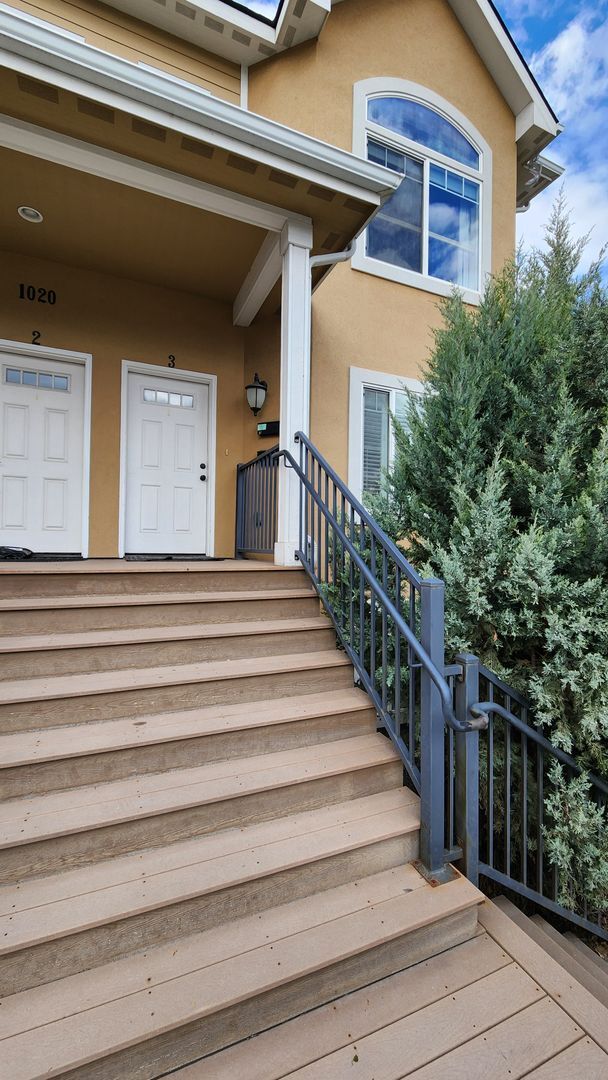 Building Photo - Elegant Stephens Pointe Condominiums