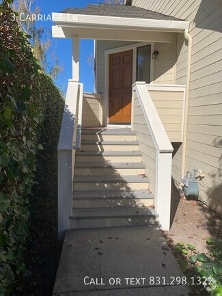 Building Photo - 3 Carriage Ln