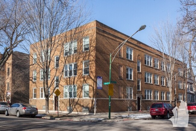 Building Photo - 1634 W Grace St