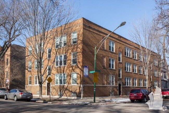 Building Photo - 1634 W Grace St