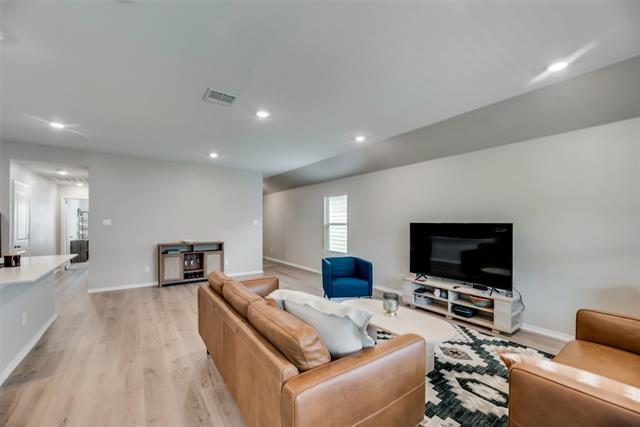 Building Photo - 13140 Sanctuary Dr