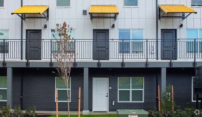 Building Photo - Garden Park Estates
