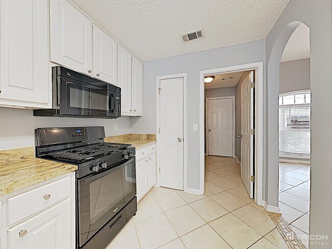 Building Photo - 3045 Pale Moon Place McDonough GA