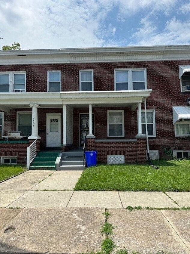 Primary Photo - 2410 N 4th St