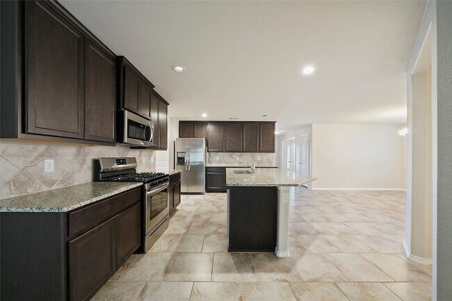 Foto del edificio - 7306 Masquerade Ln