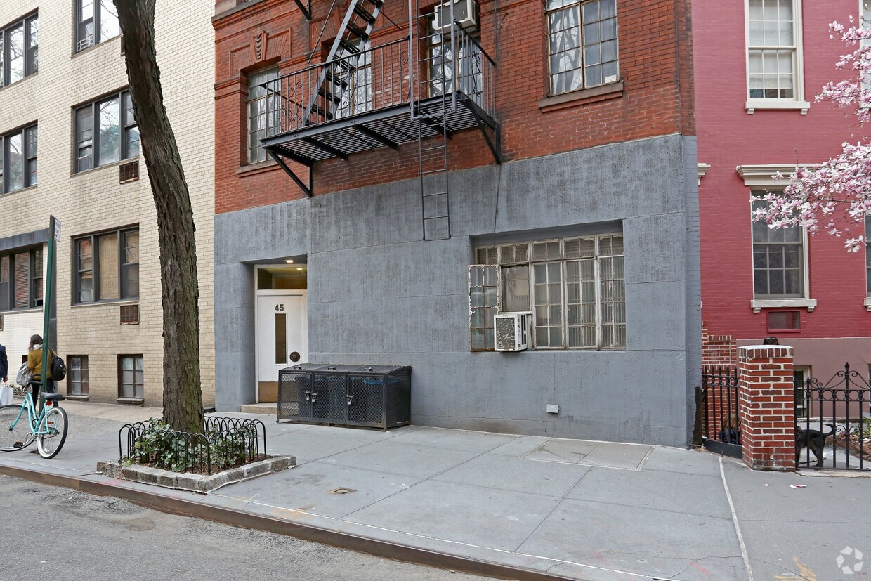 Foto del edificio - 45 Morton St