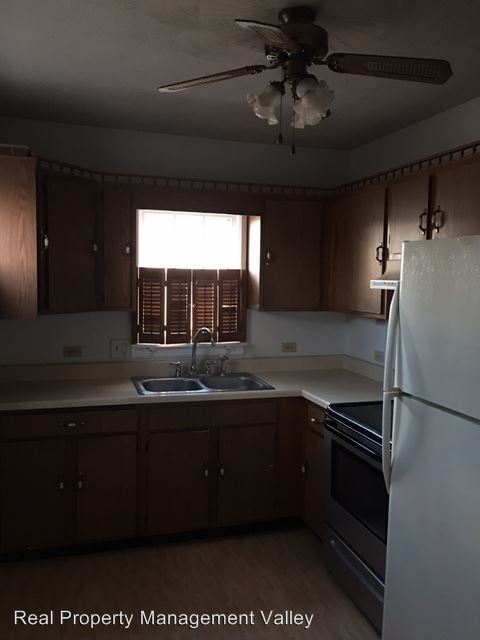 Building Photo - 4213 River Ave