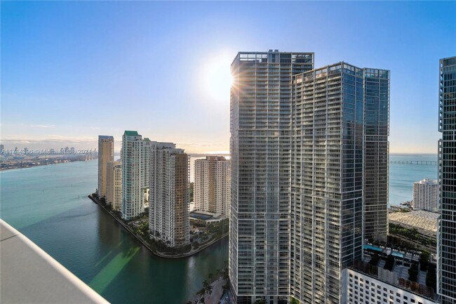 Foto del edificio - 200 Biscayne Boulevard Way