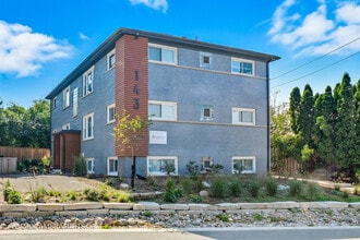 Building Photo - 143 Ann St