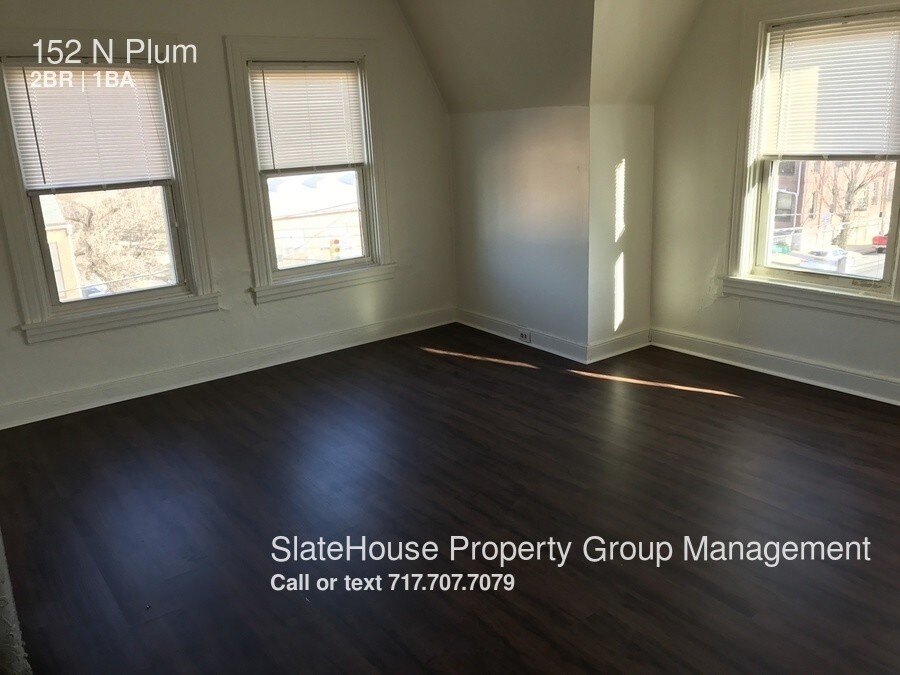 Primary Photo - 152 N Plum St