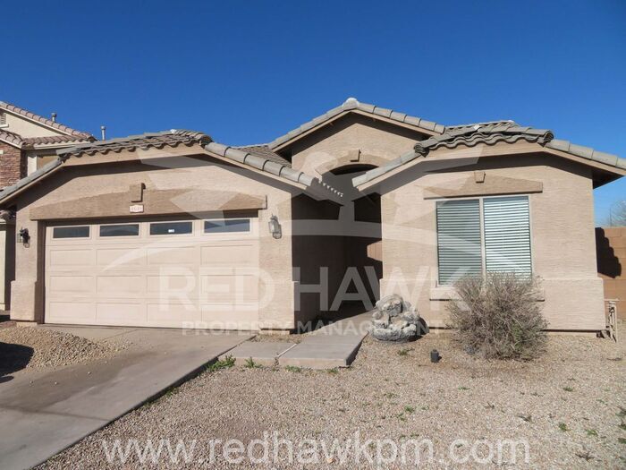 Foto principal - Gorgeous Three Bedroom, Two Bathroom Roger...