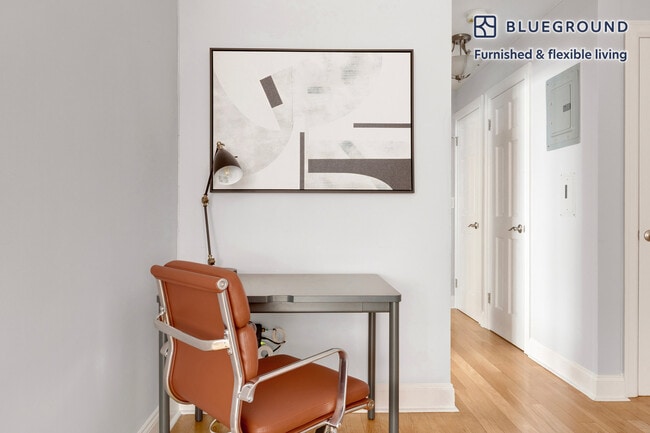 Foto del edificio - 50 W 97th St