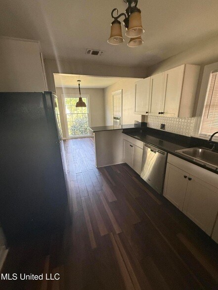 Foto del edificio - 1609 Gordon Ave